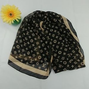 Louis Vuitton Scarf